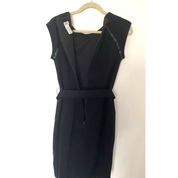 Cache Black Sheath Dress with Beaded Detail Cap Sleeves Formal LBD Sz 6 - Picture 2 of 9